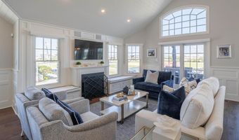 199 11th St, Avalon, NJ 08202