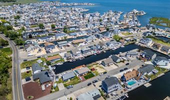 212 Cypress Dr, Bayville, NJ 08721