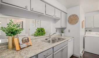 64 Nome Way A, Aurora, CO 80012