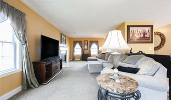 1010 Oakhill Ave, Attleboro, MA 02703