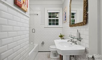 2700 Belvedere Ave, Charlotte, NC 28205
