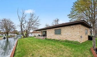2037 W Park Dr, Algonac, MI 48001