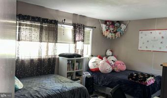4911 AMERICANA Dr 101, Annandale, VA 22003