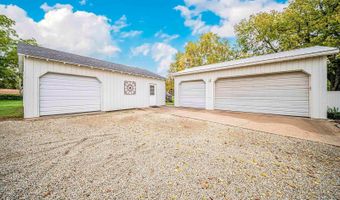 2397 Fair Rd, Abilene, KS 67410