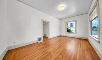 1252 Pearl St, Alameda, CA 94501