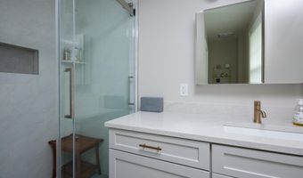 4826 BUTTERWORTH Pl NW, Washington, DC 20016