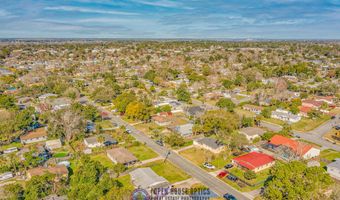 710 CAVALLA Rd, Atlantic Beach, FL 32233