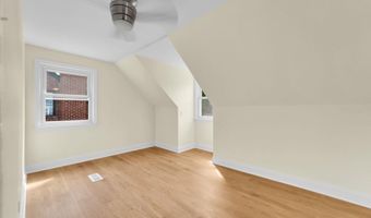 3201 12TH St S, Arlington, VA 22204
