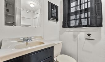 41 Old Farms Rd, Avon, CT 06001