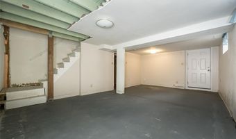 7040 Rhodes Ave, Affton, MO 63123