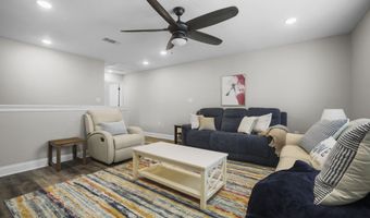 121 Grande View Dr, Biloxi, MS 39531