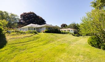 1757 Musso View Ave, Cheshire, CT 06410