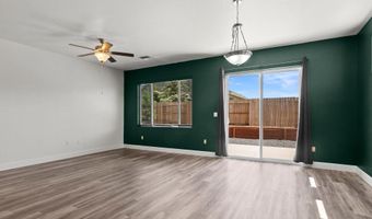 765 Garnet Way, Fernley, NV 89408