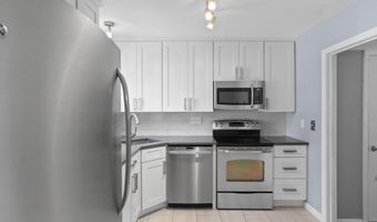 3390 WHIPPLE Ct, Annandale, VA 22003