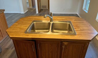 230 N 2nd St 2, Berthoud, CO 80513
