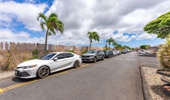 98-941 Moanalua Rd 402, Aiea, HI 96701