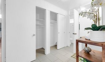 1127 Haloa Dr, Honolulu, HI 96818