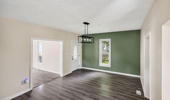 37 College St, Alexandria, OH 43001