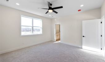 980 Pelican Dr, Polk City, IA 50226