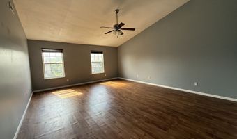 6903 Governors Pointe Blvd, Indianapolis, IN 46217