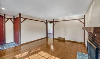 49 Horseshoe Dr, Bellingham, MA 02019