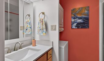 75-5782 KUAKINI Hwy 608, Kailua Kona, HI 96740