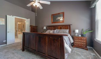 2 Tiverton Ct, Algonquin, IL 60102