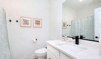 1600 Marina Cove Dr, Polk City, IA 50226
