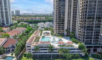 19667 Turnberry Way 7B, Aventura, FL 33180