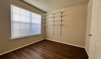 1102 Tunbridge Dr, Bentonville, AR 72712