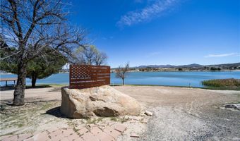 868 Stallion Ct, Aguanga, CA 92536