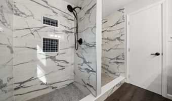 8721 WATERFORD Rd, Alexandria, VA 22308