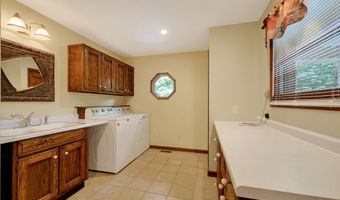 1915 Winding Ridge Ave, Indianapolis, IN 46217