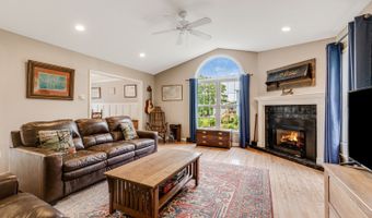14 H G Buckner Meadows Rd, Alexander, NC 28701