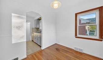 9006 Quandt Ave, Allen Park, MI 48101