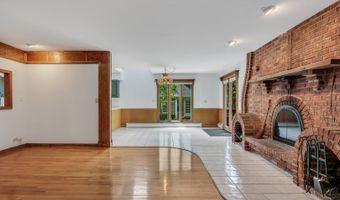 22806 W Loon Lake Blvd, Antioch, IL 60002