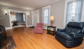 369 Ohio St, Bangor, ME 04401