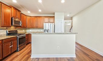 22985 WEYBRIDGE Sq, Ashburn, VA 20148
