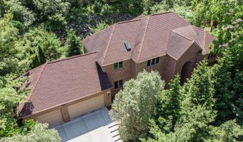 588 Green Rd, Ann Arbor, MI 48105