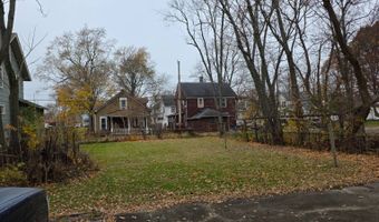 915 S Freedom Ave, Alliance, OH 44601
