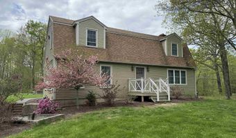 96 Pond View Dr, Auburn, NH 03032
