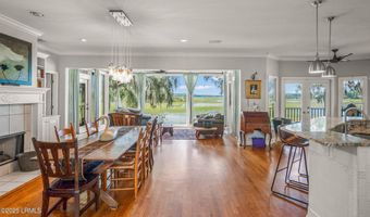 5 Petigru Dr, Beaufort, SC 29902