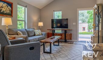 1408 Alger Ave, Cody, WY 82414