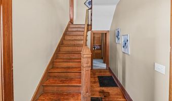 407 E 9th St, Alton, IL 62002