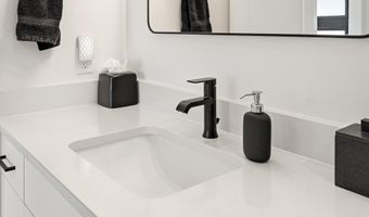 2180 S Bluff Dr, Cedar City, UT 84720