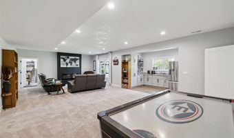1101 Timber Valley Dr, Polk City, IA 50226