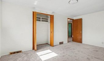 2229 Waldorf Rd, Columbus, OH 43229