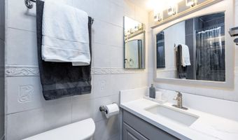 1925 Kalakaua Ave Ph 7, Honolulu, HI 96815