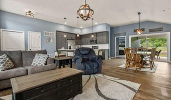 216 Blackberry Cir, Archie, MO 64725