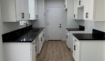 21975 Mohican, Apple Valley, CA 92307